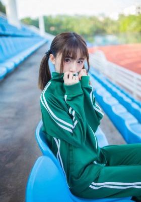 寄宿生电影_720免费高清观看