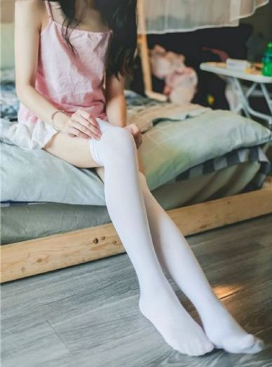 脱下肮脏的裙子_1080电视剧在线观看